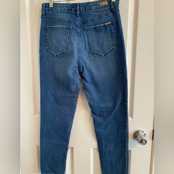 Anne Klein High Rise, Slim Ankle size 6 - Picture 2 of 4